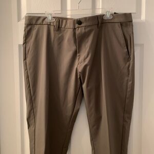 English Laundry Men’s Chinos Tech Fabric Tan 40x32